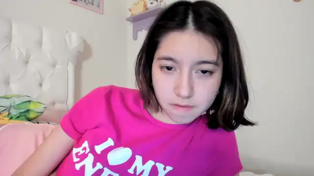 Cherrycute666 – MyfreecamsLive Video Recording – 2025 05-11 08:26:41