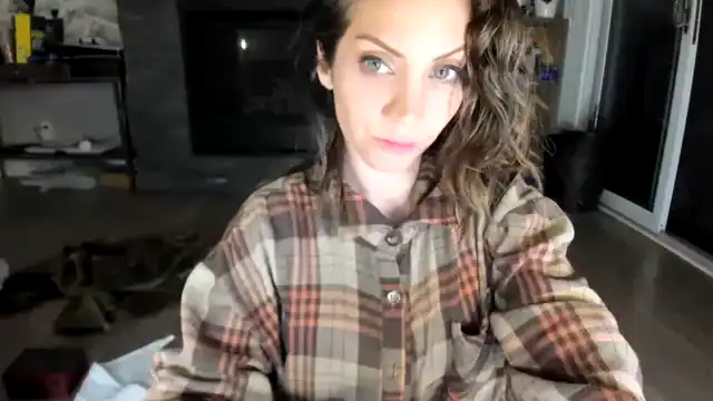 Laurel – MyfreecamsLive Video Recording – 2025 02-02 01:02:11