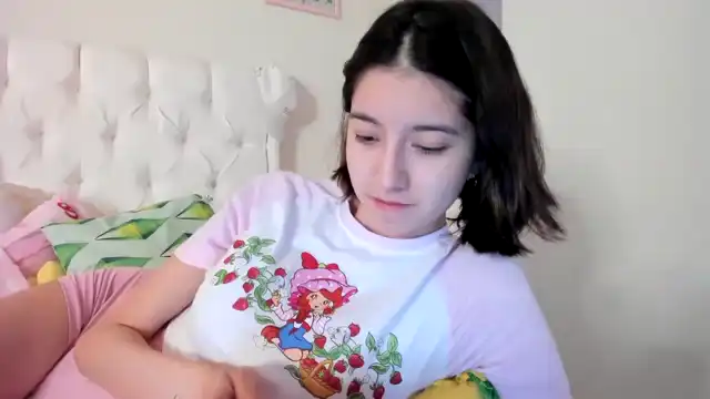 Cherrycute666 – MyfreecamsLive Video Recording – 2025 06-21 05:26:56