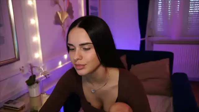 Cinnabellee – MyfreecamsLive Video Recording – 2025 04-20 15:45:05