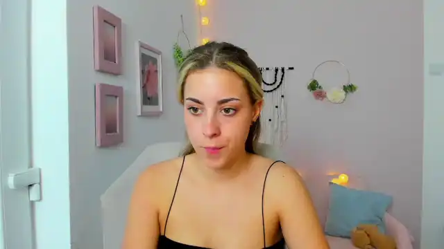 Gia_lopez18 – MyfreecamsLive Video Recording – 2025 03-11 04:58:13