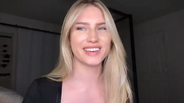 Thezabrina – MyfreecamsLive Video Recording – 2025 05-19 17:53:52