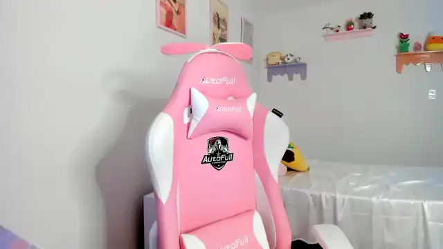 Cherrycute666 – MyfreecamsLive Video Recording – 2025 06-15 08:11:02