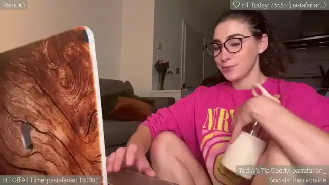 Helloviv – MyfreecamsLive Video Recording – 2025 02-11 15:14:19