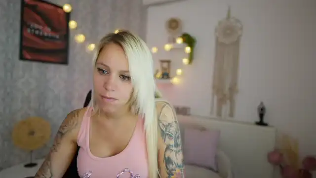 Cherry__blond – MyfreecamsLive Video Recording – 2025 02-23 14:11:29