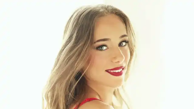 Sasha_white18 – MyfreecamsLive Video Recording – 2025 01-20 16:10:16