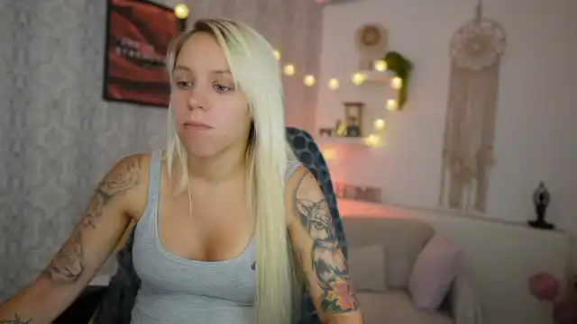 Cherry__blond – MyfreecamsLive Video Recording – 2025 04-15 20:59:29