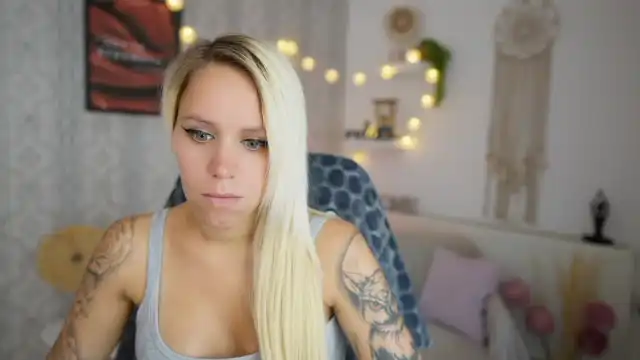 Cherry__blond – MyfreecamsLive Video Recording – 2025 06-12 04:40:30