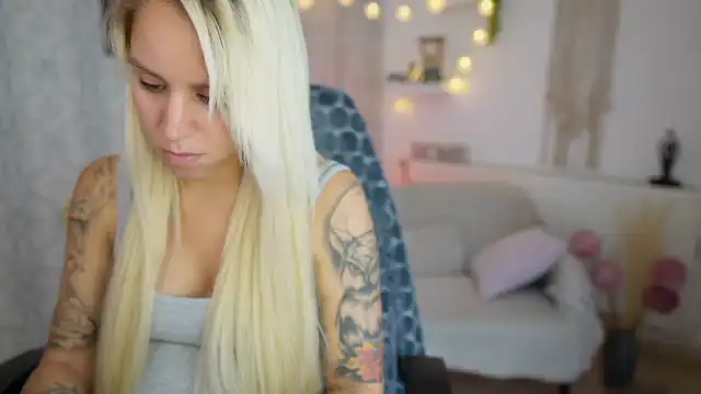 Cherry__blond – MyfreecamsLive Video Recording – 2024 04-05 24:06:05
