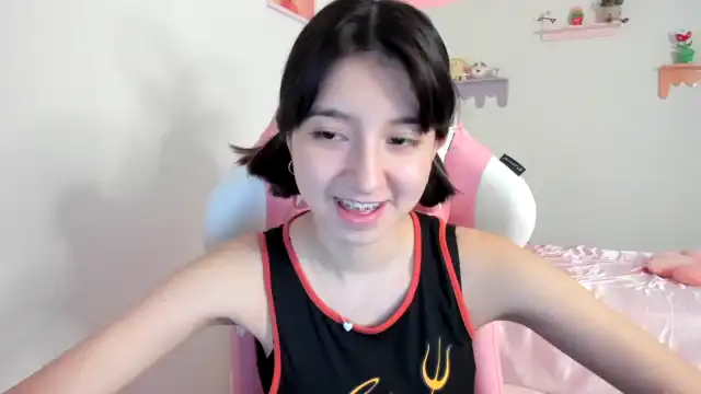 Cherrycute666 – MyfreecamsLive Video Recording – 2025 06-01 14:33:38
