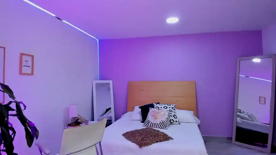 Anah_10 – Manyvids LiveLive Video Recording – 2025 02-17 22:33:34