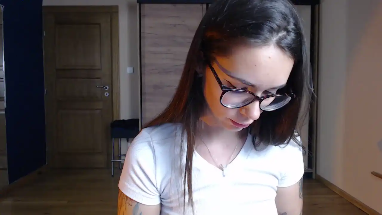 Chihuahua_ – ShowupLive Video Recording – 2025 01-17 06:49:50