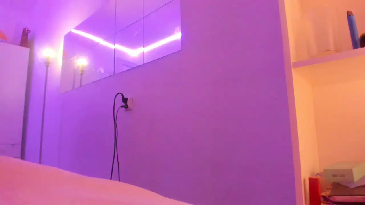Vanillaisforicecram_ – ShowupLive Video Recording – 2025 05-22 07:06:44