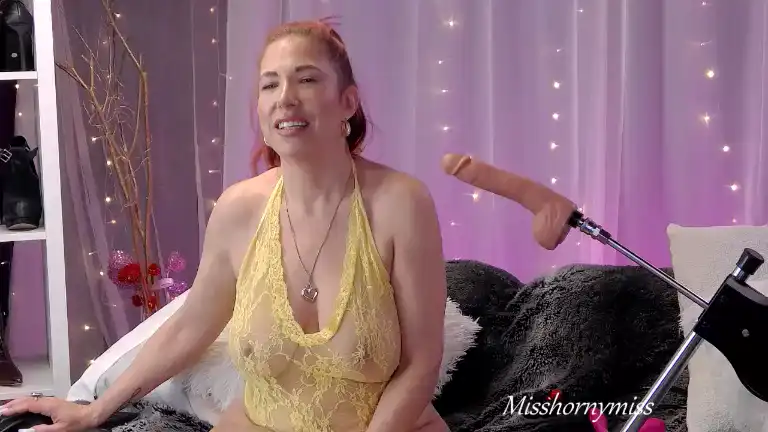 Misshornymiss – StreamateLive Video Recording – 2025 06-18 24:06:33