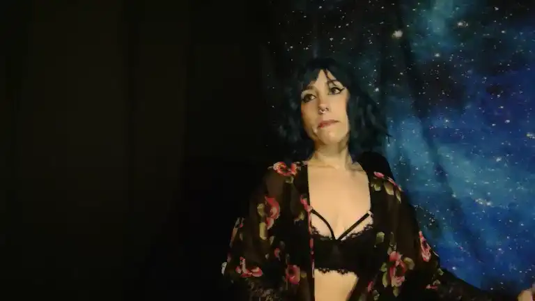 Missvikkiblue – StreamateLive Video Recording – 2025 06-15 21:19:53