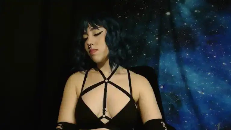 Missvikkiblue – StreamateLive Video Recording – 2025 01-13 11:04:07