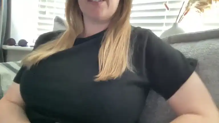 Tittietia19 – StreamateLive Video Recording – 2025 04-16 22:32:56