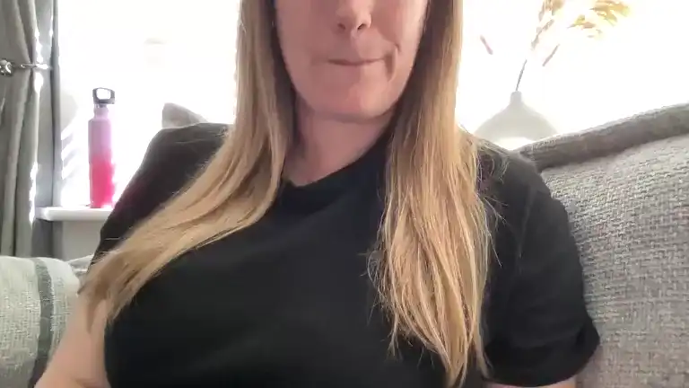 Tittietia19 – StreamateLive Video Recording – 2025 04-21 10:23:42