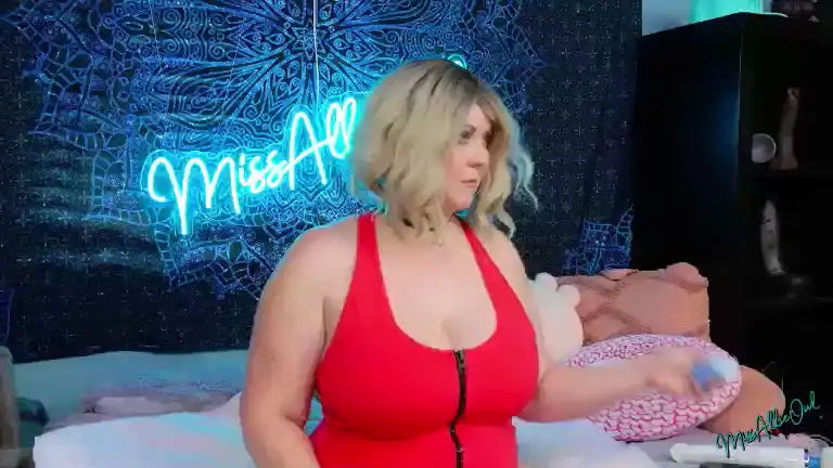 Missallieowl – StreamateLive Video Recording – 2025 01-18 23:16:25