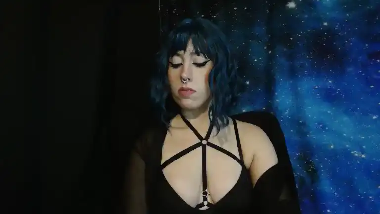 Missvikkiblue – StreamateLive Video Recording – 2025 05-01 06:28:19