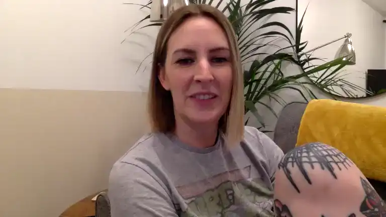 Rosieloveuk – StreamateLive Video Recording – 2025 02-10 06:37:03