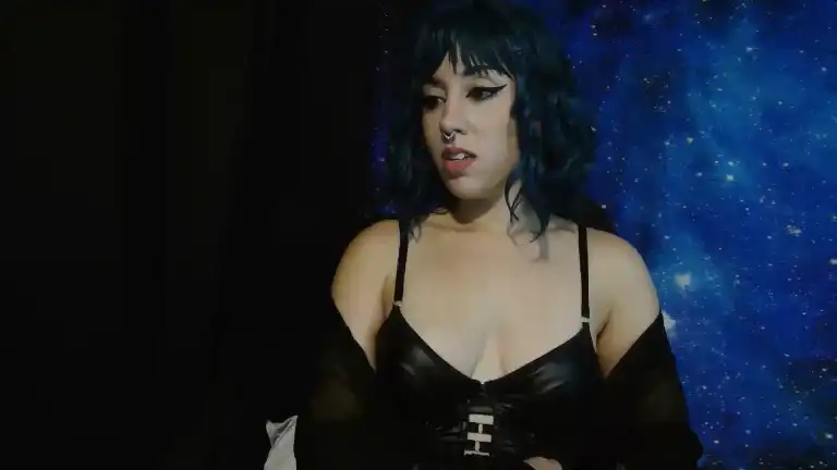 Missvikkiblue – StreamateLive Video Recording – 2025 01-17 21:52:20
