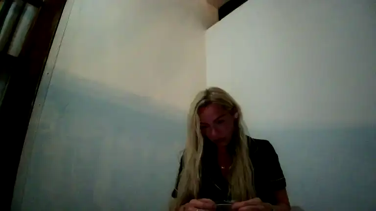Georgiab – StreamateLive Video Recording – 2025 05-18 09:09:34