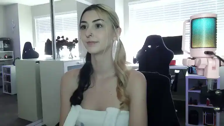 Vampbbygirl – StreamateLive Video Recording – 2025 04-14 03:32:05