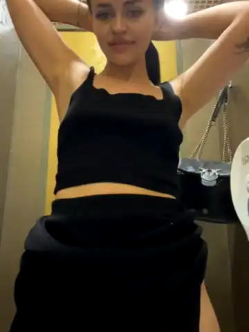 Angelinateller – StripchatLive Video Recording – 2025 06-11 08:47:51