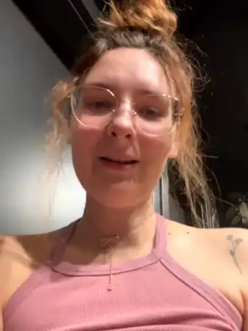 The_snowwhitee – StripchatLive Video Recording – 2025 02-10 09:19:10