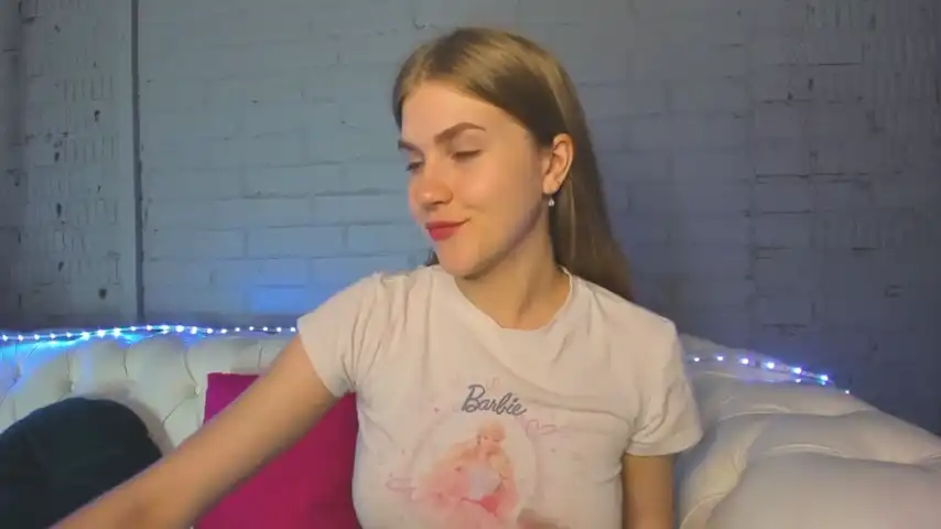 Common_room – StripchatLive Video Recording – 2025 04-13 07:14:16