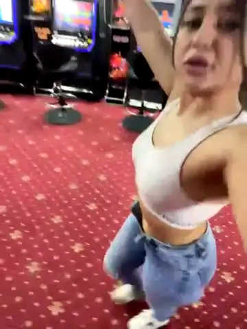 Larisxxx – StripchatLive Video Recording – 2025 06-28 11:24:50