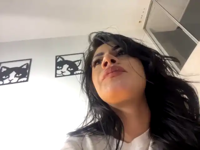 Clarachanelricek – StripchatLive Video Recording – 2025 06-02 14:18:29