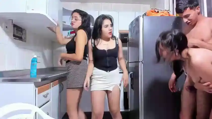 Unprejudiced_hot – StripchatLive Video Recording – 2025 04-17 17:31:20
