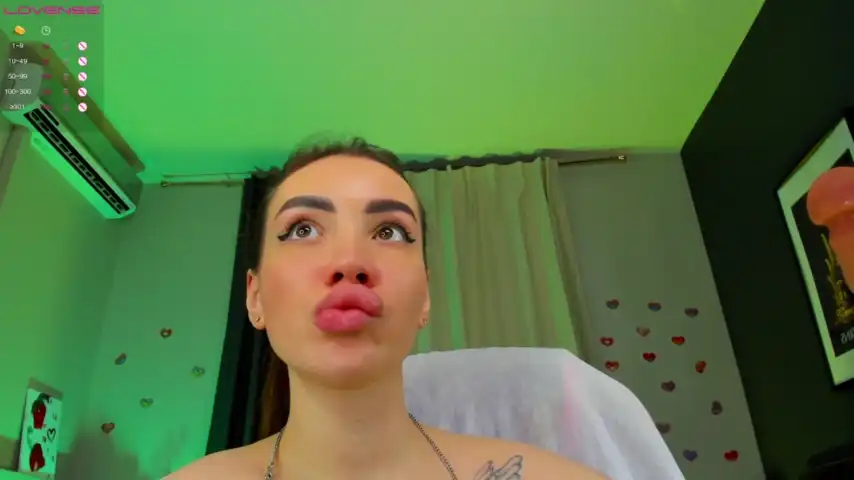 Kriss_babe – StripchatLive Video Recording – 2025 03-05 22:32:13