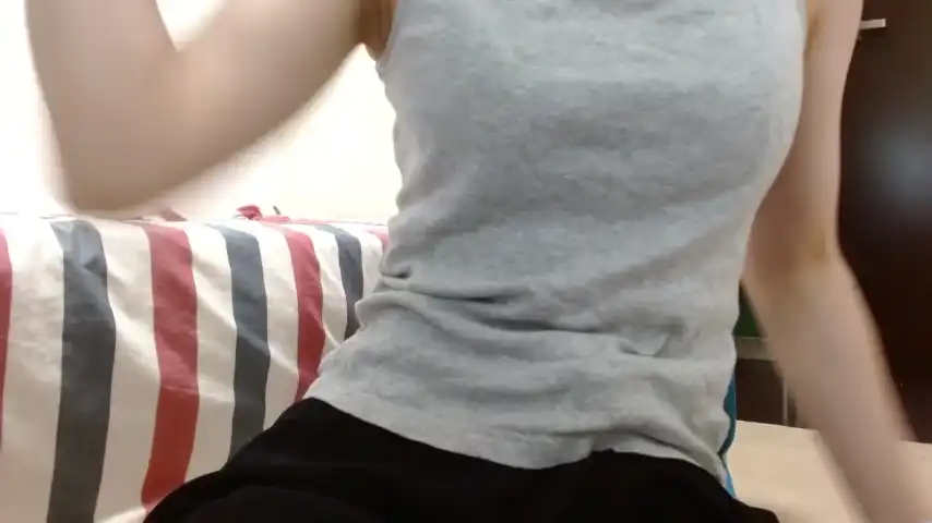 Rikoriko_ – StripchatLive Video Recording – 2025 05-04 08:11:06