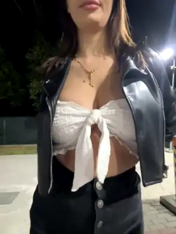 Charmingruby – StripchatLive Video Recording – 2024 06-01 12:37:34