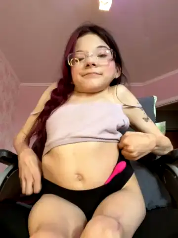 Minisophiaa – StripchatLive Video Recording – 2025 02-18 17:43:31