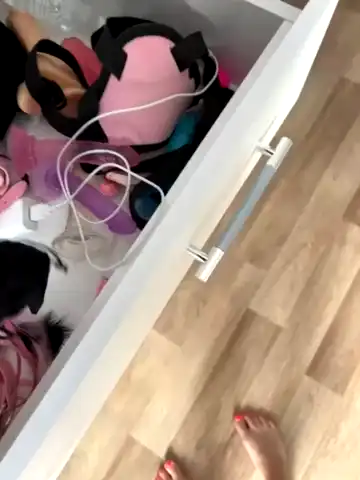 Leilatinytraveler – StripchatLive Video Recording – 2025 02-21 21:28:24