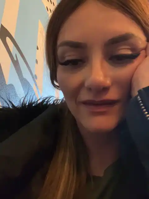 Missary – XlovecamLive Video Recording – 2025 05-02 18:42:57