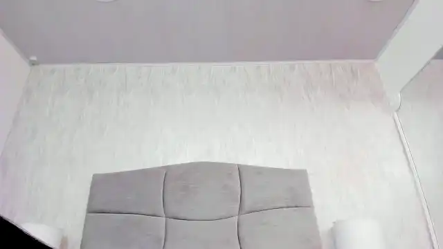 Kloethompson – XlovecamLive Video Recording – 2025 01-10 12:12:02