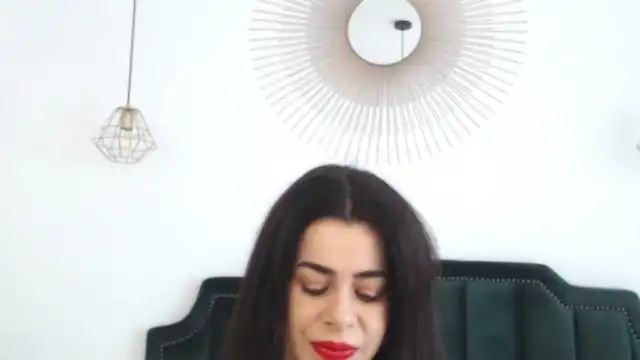 Laurainex – XlovecamLive Video Recording – 2025 04-20 08:49:30