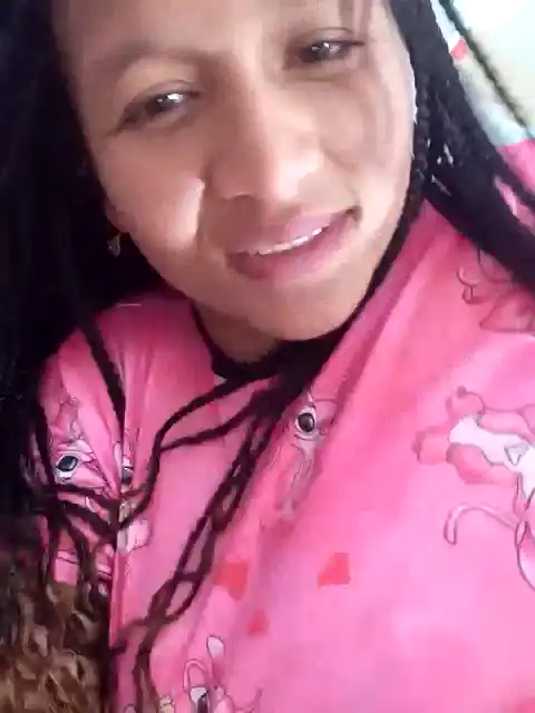 Sarabeckett – XlovecamLive Video Recording – 2025 06-08 22:53:18