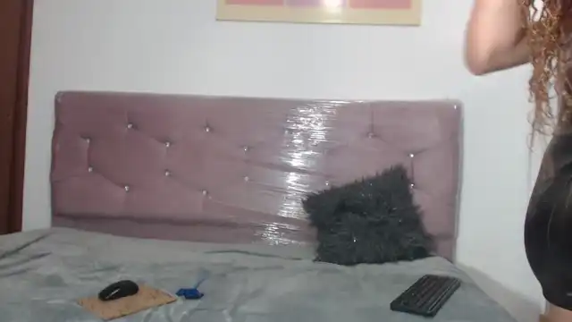 Sarabeckett – XlovecamLive Video Recording – 2025 02-14 13:47:42