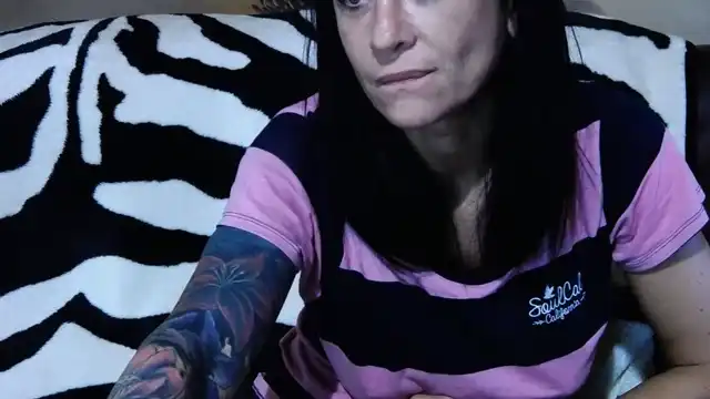 Andrad – XlovecamLive Video Recording – 2025 06-12 17:36:23