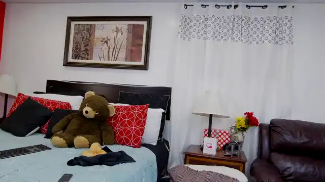 Cin – XlovecamLive Video Recording – 2025 06-20 07:51:55
