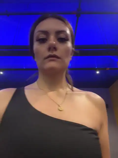 Missary – XlovecamLive Video Recording – 2024 01-13 20:26:59