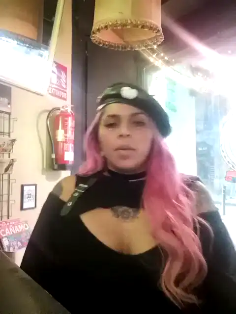 Chili – XlovecamLive Video Recording – 2025 06-16 04:29:17