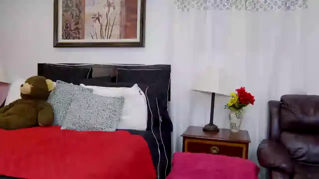 Cin – XlovecamLive Video Recording – 2025 02-16 20:31:39