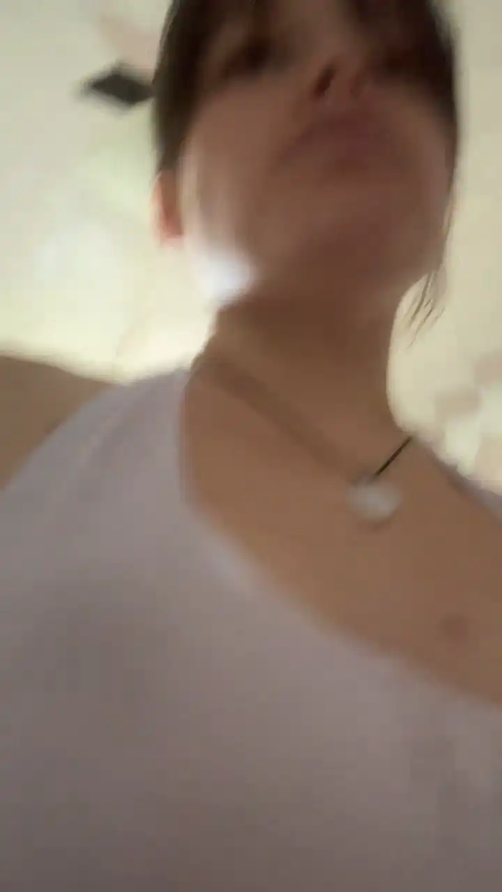 Herliossa – XlovecamLive Video Recording – 2025 05-21 20:42:32